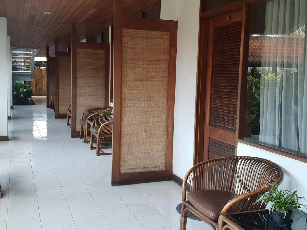 Hotel Bumi Asih Gedung Sate Бандунг Екстериор снимка